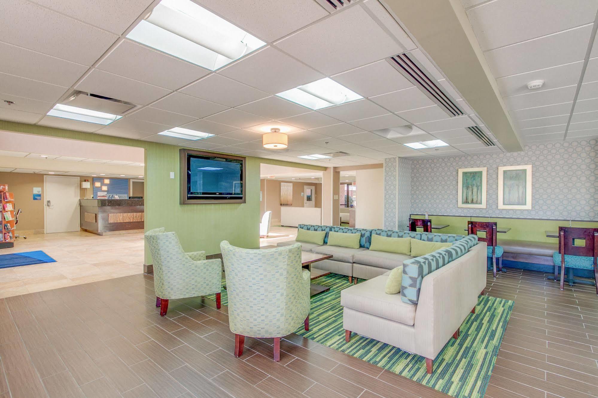Holiday Inn Express Hotel & Suites Midlothian Turnpike By Ihg North Chesterfield Dış mekan fotoğraf