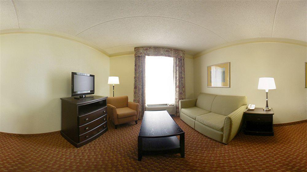 Holiday Inn Express Hotel & Suites Midlothian Turnpike By Ihg North Chesterfield Dış mekan fotoğraf